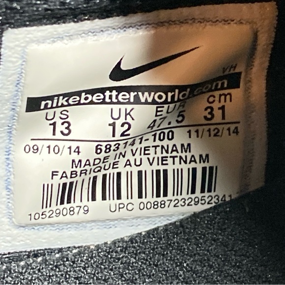 NIKE FS LITE RUN 2 MEN'S ATHLETIC SHOES PANDA BLACK WHITE SIZE 13 - Picture 11 of 12